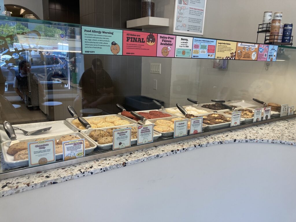 Chip Cityウエストヴィレッジ店のショーケース