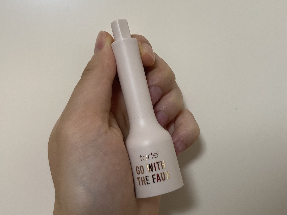 tarte go with the faux freckle stamp medium